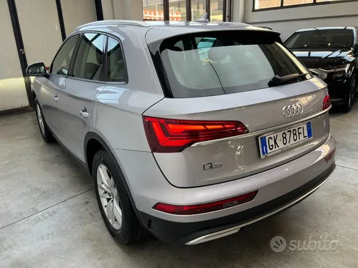 Audi Q5 2022 photo 3