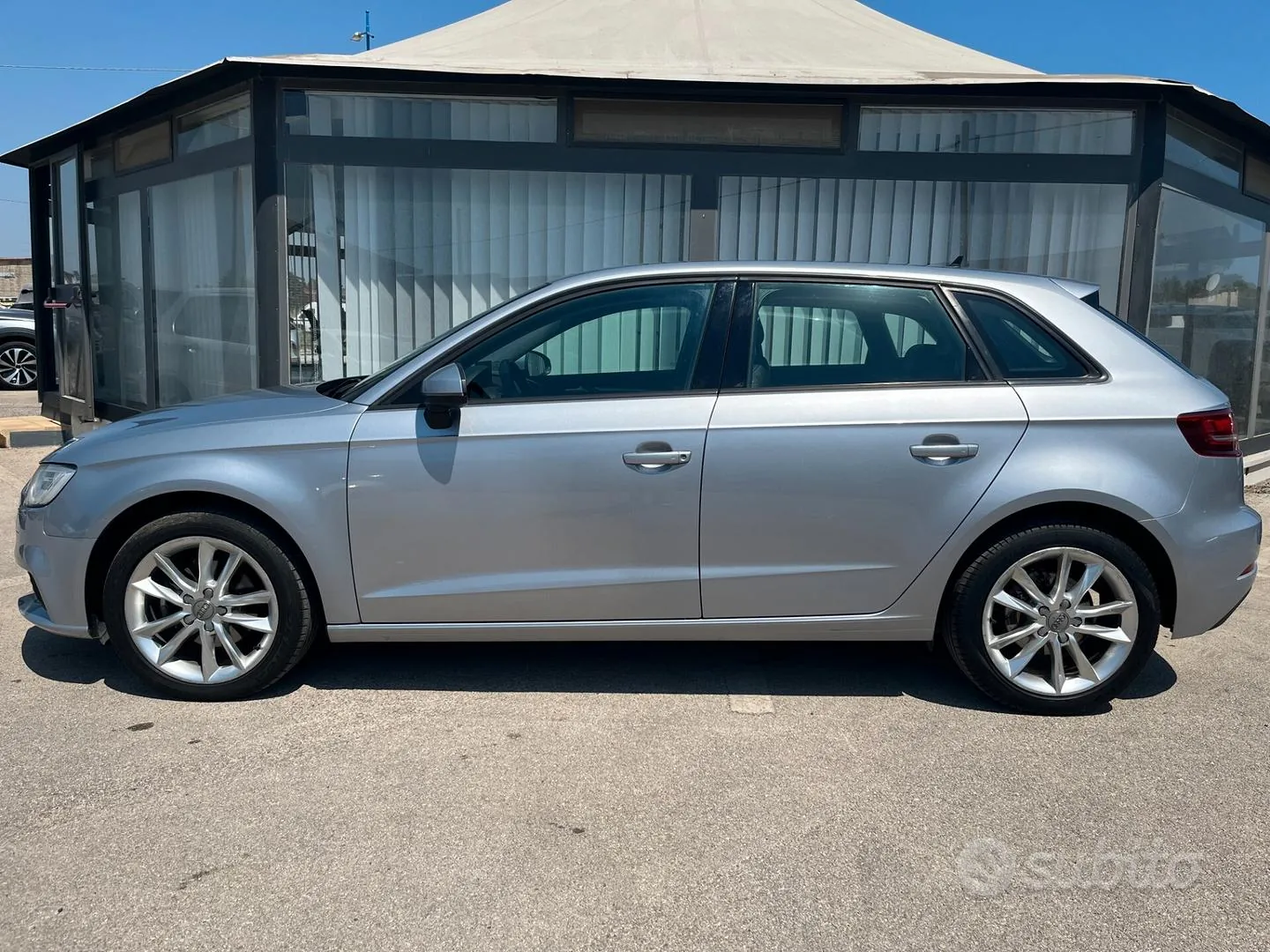 Audi A3 2019 photo 2