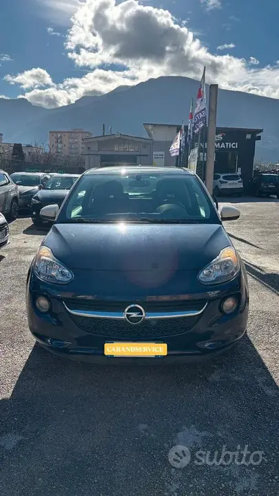 Opel Adam
