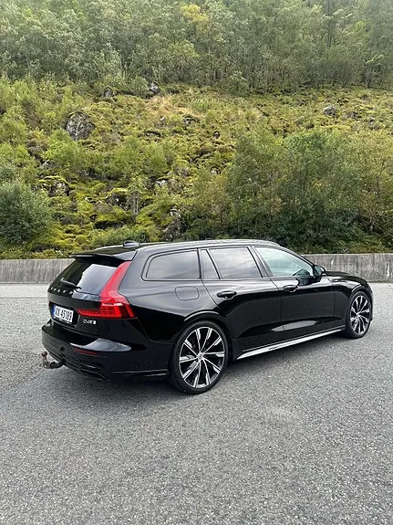 Volvo V60 2019 photo 5