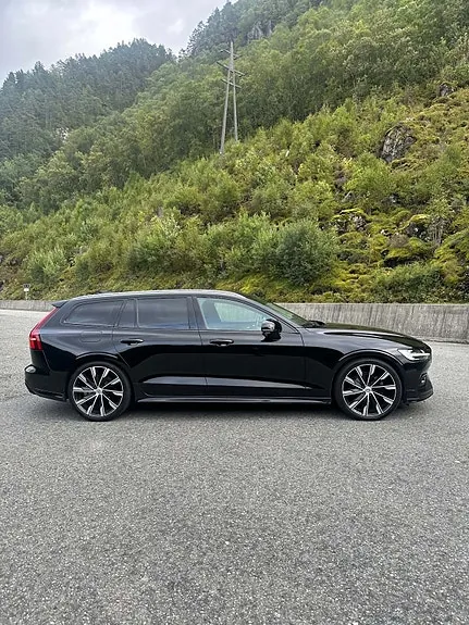 Volvo V60 2019 photo 4
