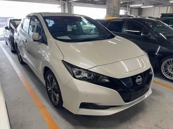 Nissan Leaf 2022 photo 2