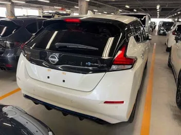 Nissan Leaf 2022 photo 3
