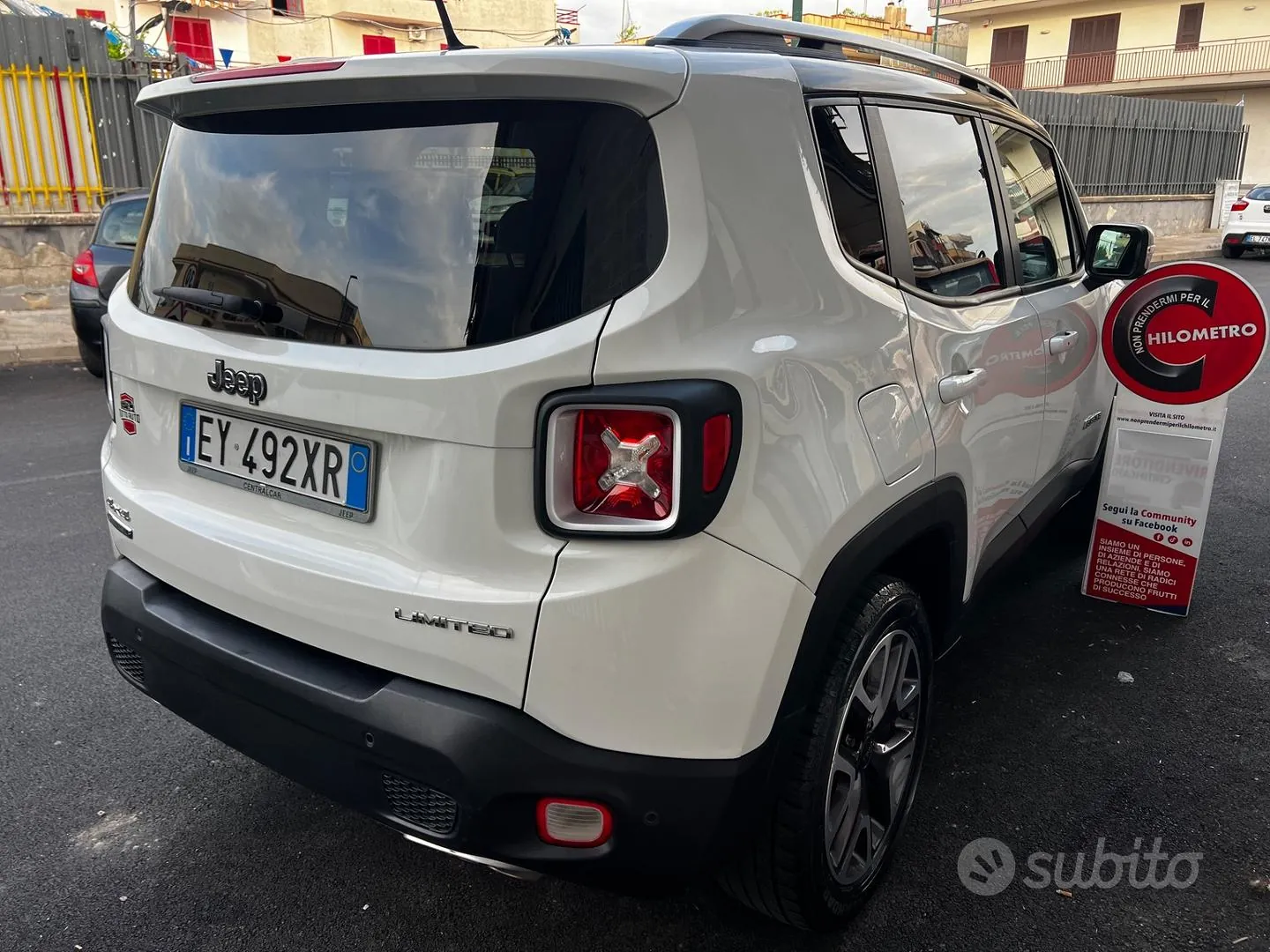 Jeep Renegade 2015 photo 2