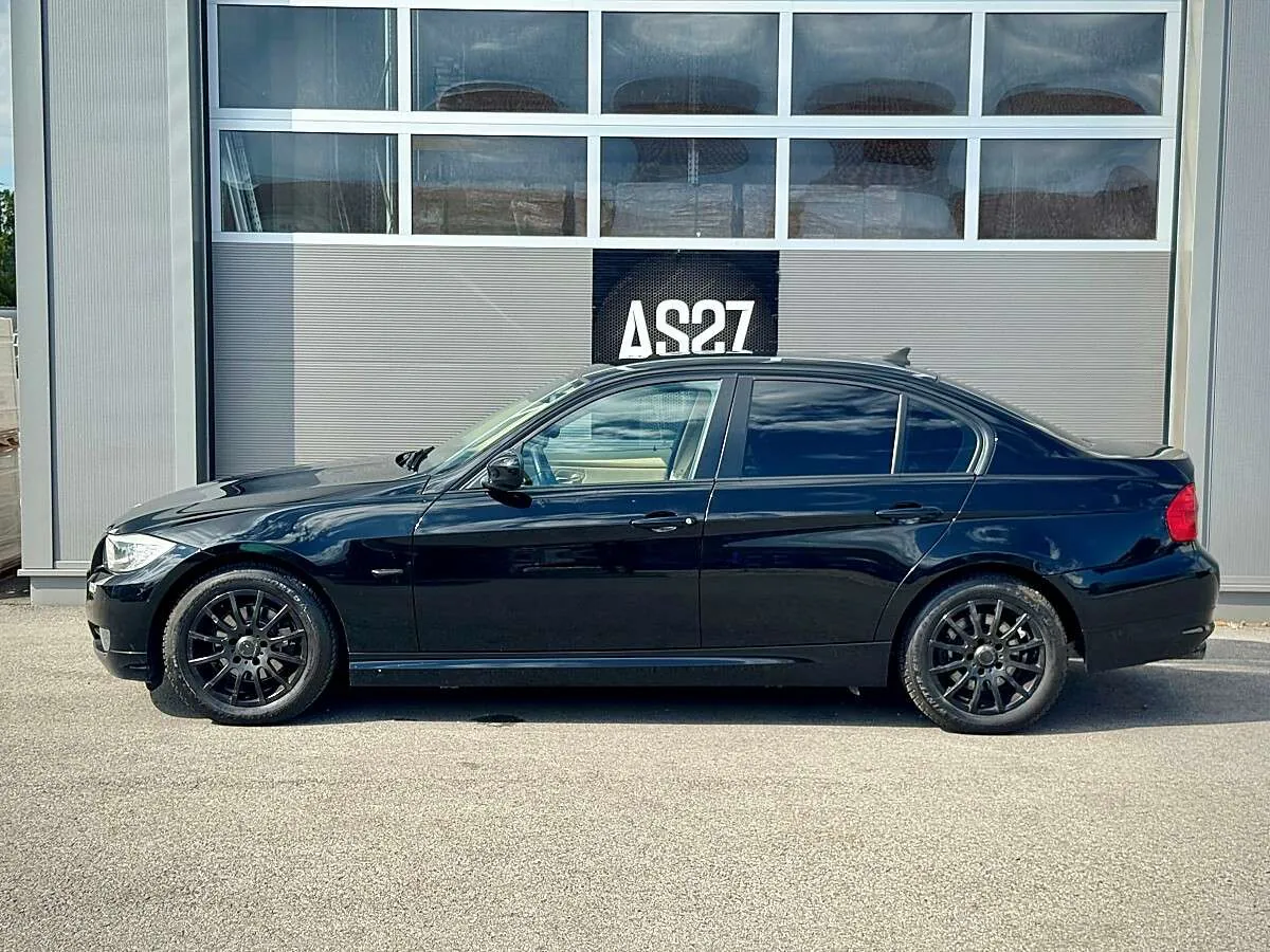 BMW 318I 2008 photo 5