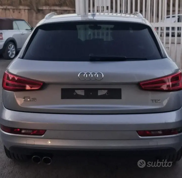 Audi Q3 2017 photo 5