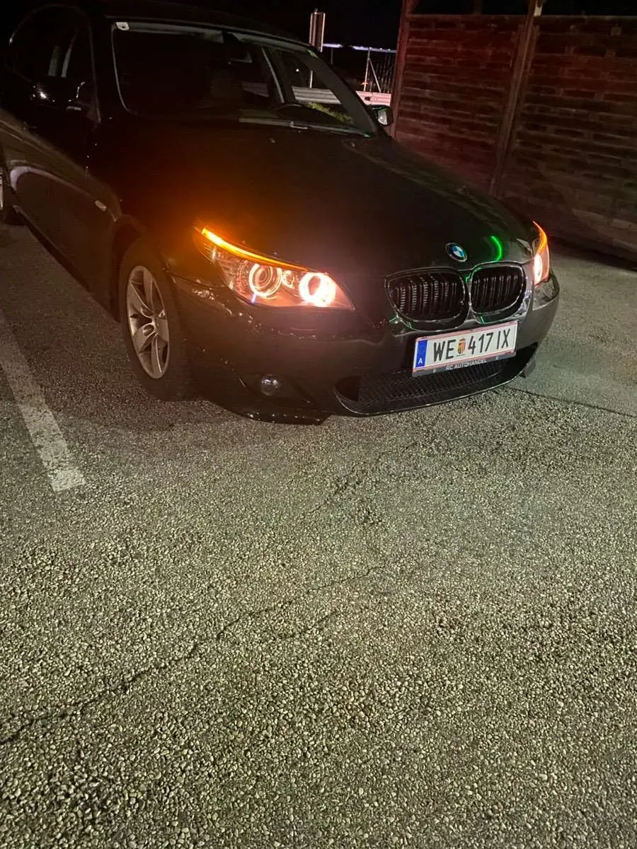 BMW 5 Series 2007 photo 2