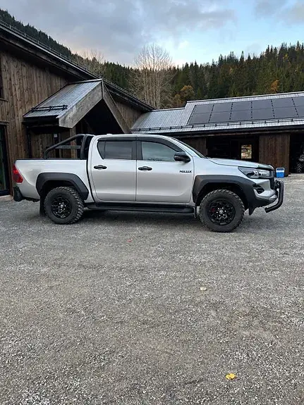 Toyota Hilux 2026 photo 2
