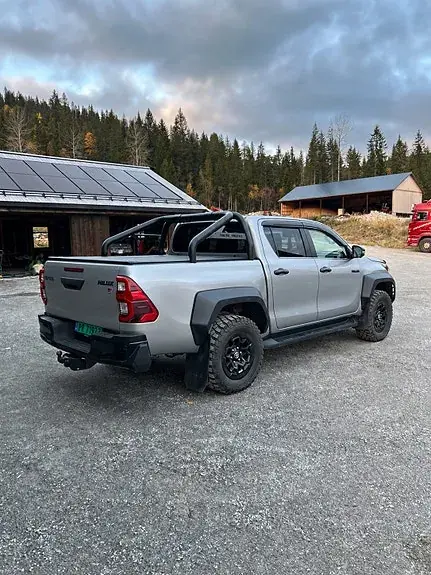 Toyota Hilux 2026 photo 3