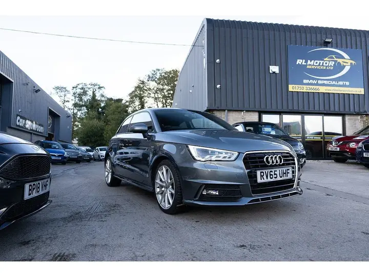 Audi A1 2015 photo 4