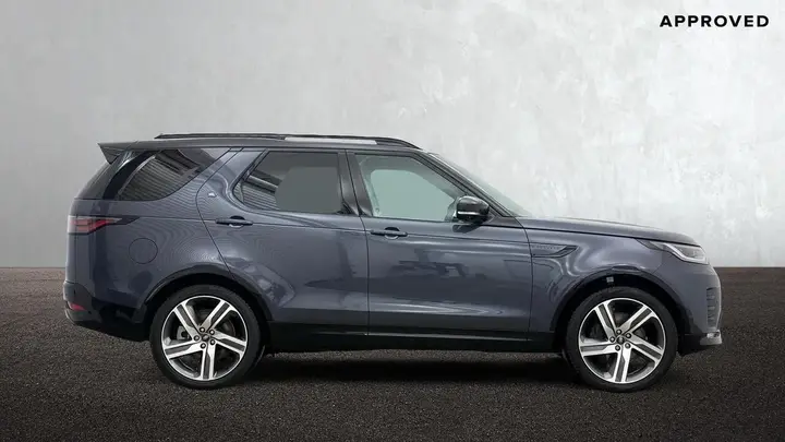 Land Rover Discovery 2026 photo 5