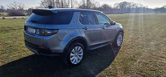 Land Rover Discovery Sport 2020 photo 4