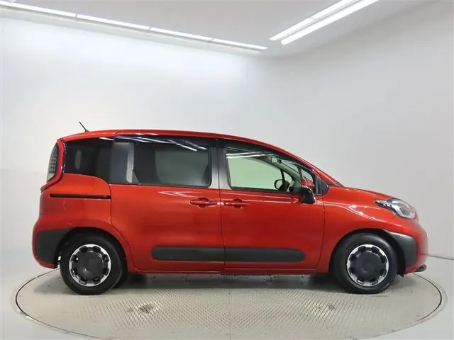 Toyota Sienna Hybrid Z 2023 photo 4