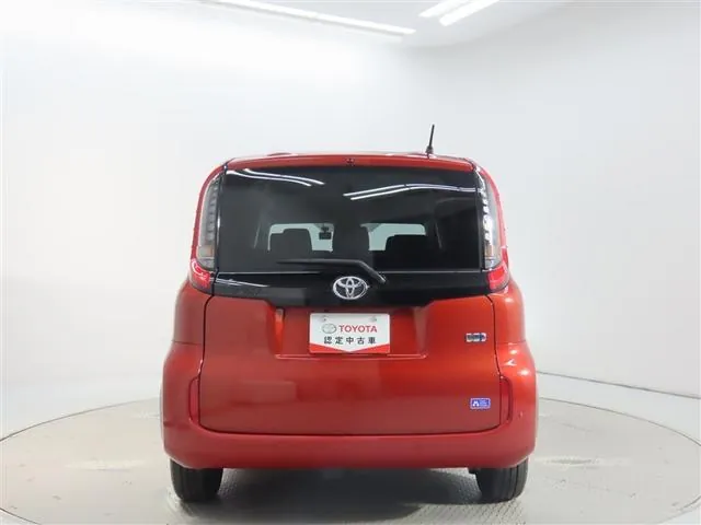Toyota Sienna Hybrid Z 2023 photo 2