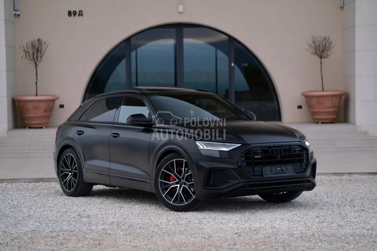 Audi Q8