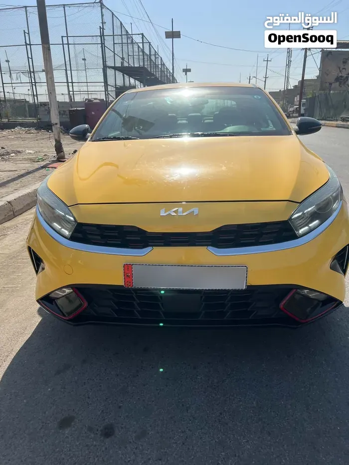 Kia Forte 2023 photo 2
