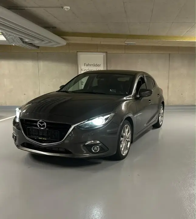 Mazda Mazda3 2014 photo 2