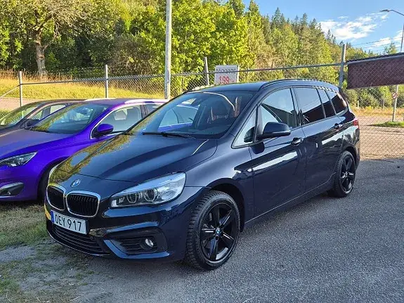 BMW 218I 2017 photo 3