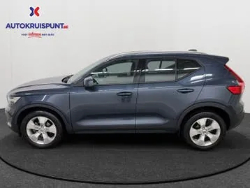 Volvo Xc40 2022 photo 2