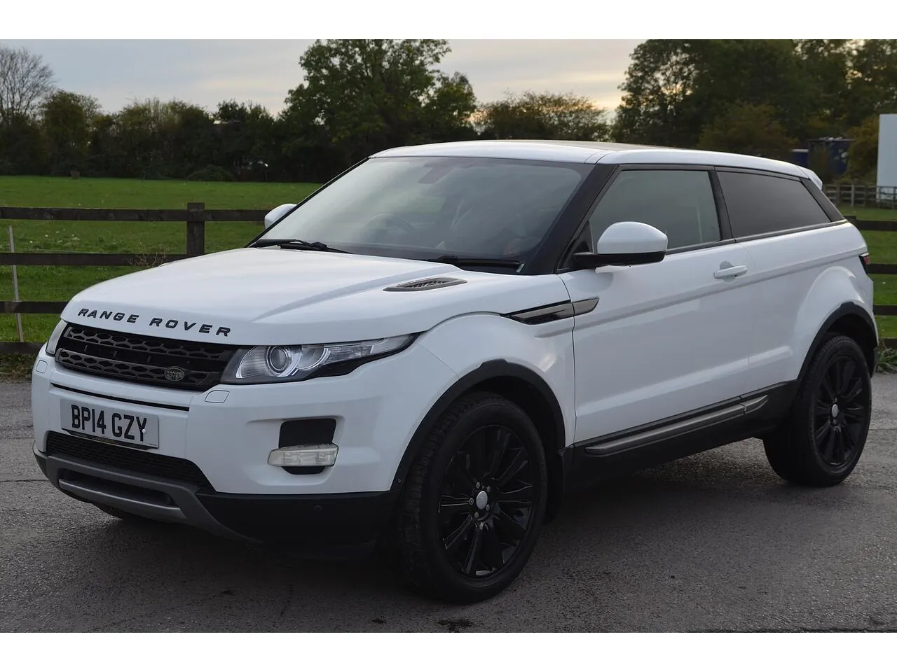 Land Rover Range Rover Evoque 2014 photo 5
