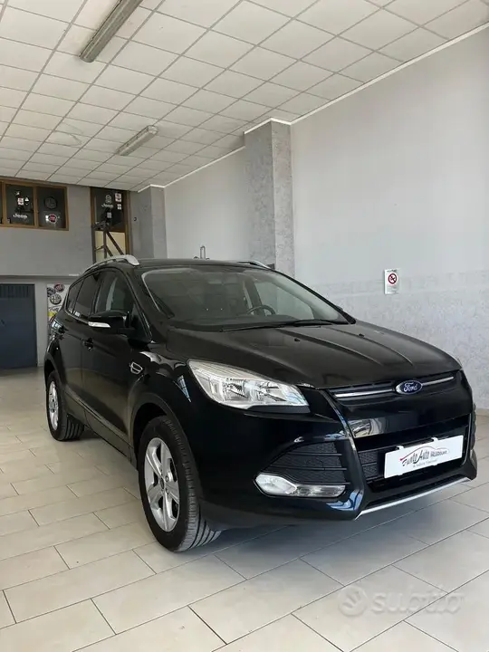 Ford Kuga 2015 photo 3