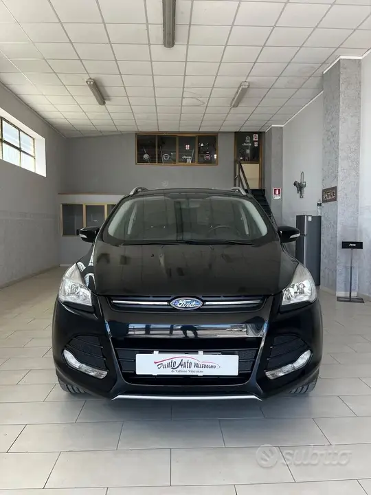 Ford Kuga 2015 photo 2
