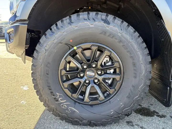 Ford F-150 2026 photo 3