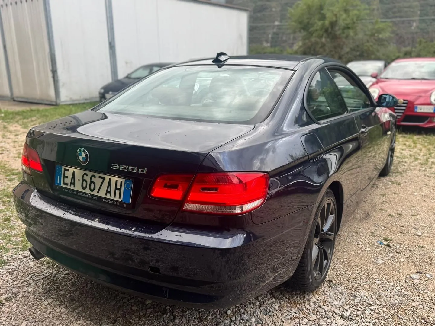 BMW 320D 2009 photo 5