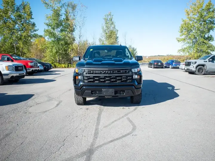 Chevrolet Silverado 1500 2026 photo 3