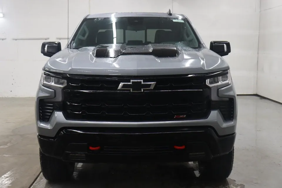 Chevrolet Silverado 1500 2026 photo 3