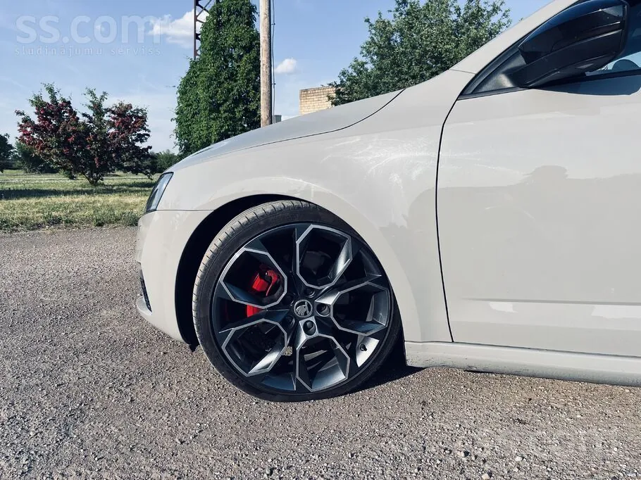 Skoda Octavia 2017 photo 3