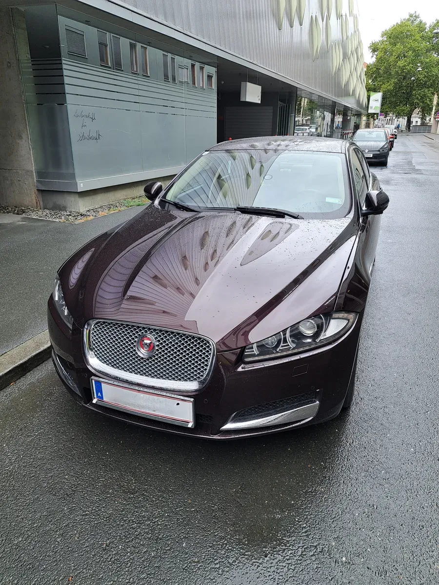 Jaguar Xf