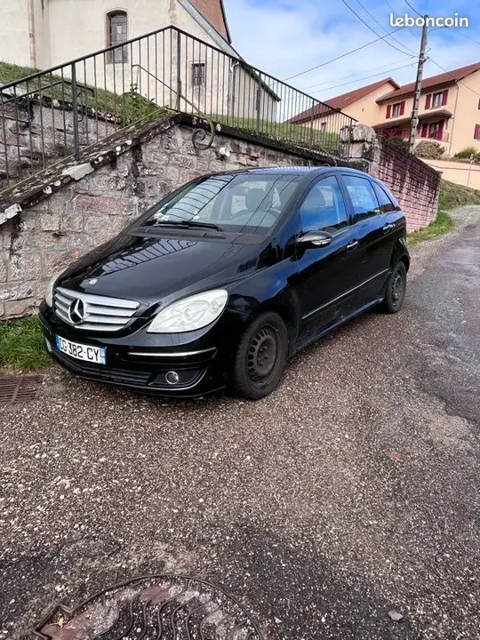 Mercedes-Benz B-Class 2008 photo 2