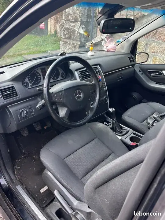 Mercedes-Benz B-Class 2008 photo 3