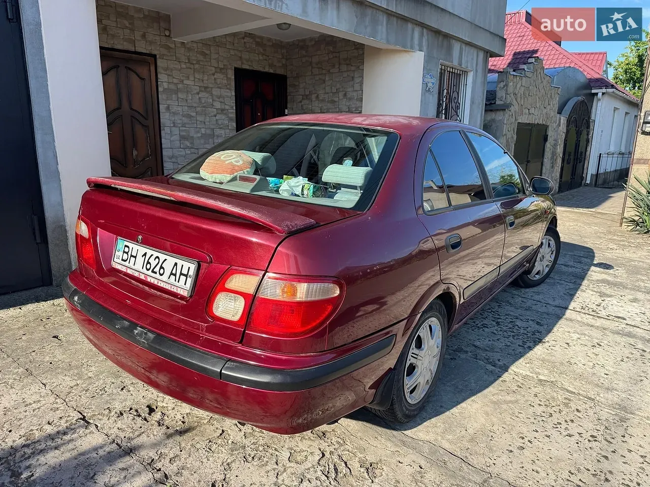 Nissan Almera 2001 photo 4
