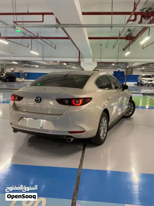 Mazda 3 2026 photo 3