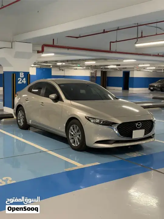 Mazda 3 2026 photo 2