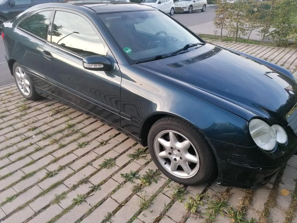 Mercedes-Benz C 200