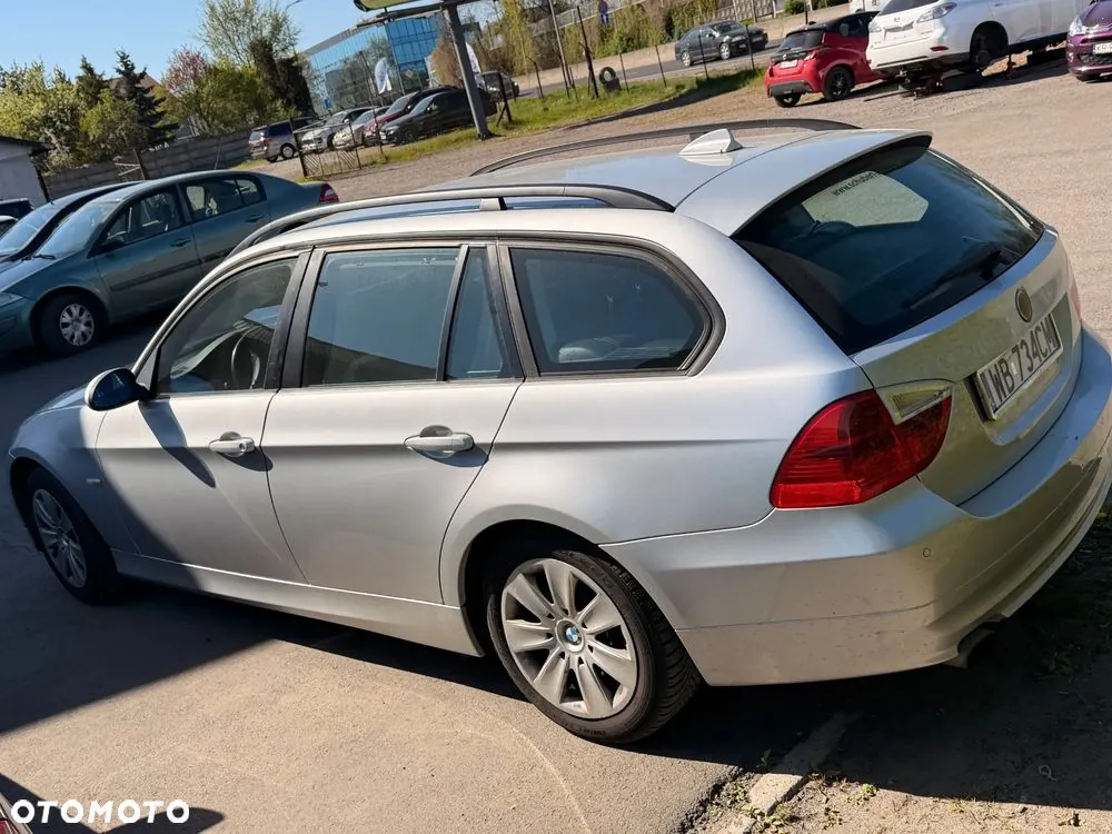 BMW Seria 3 2007 photo 3