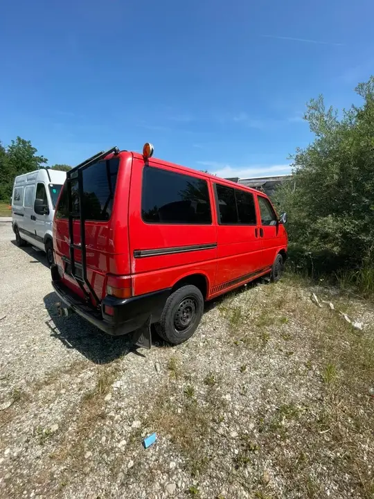Volkswagen T4 1996 photo 3