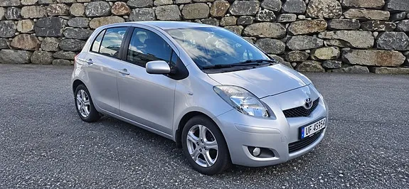 Toyota Yaris 2008 photo 3