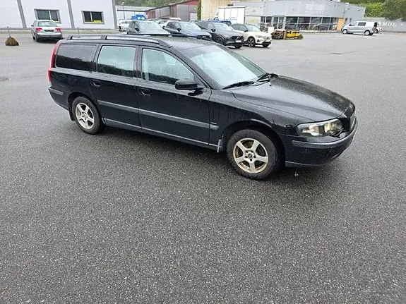 Volvo V70 2004 photo 3