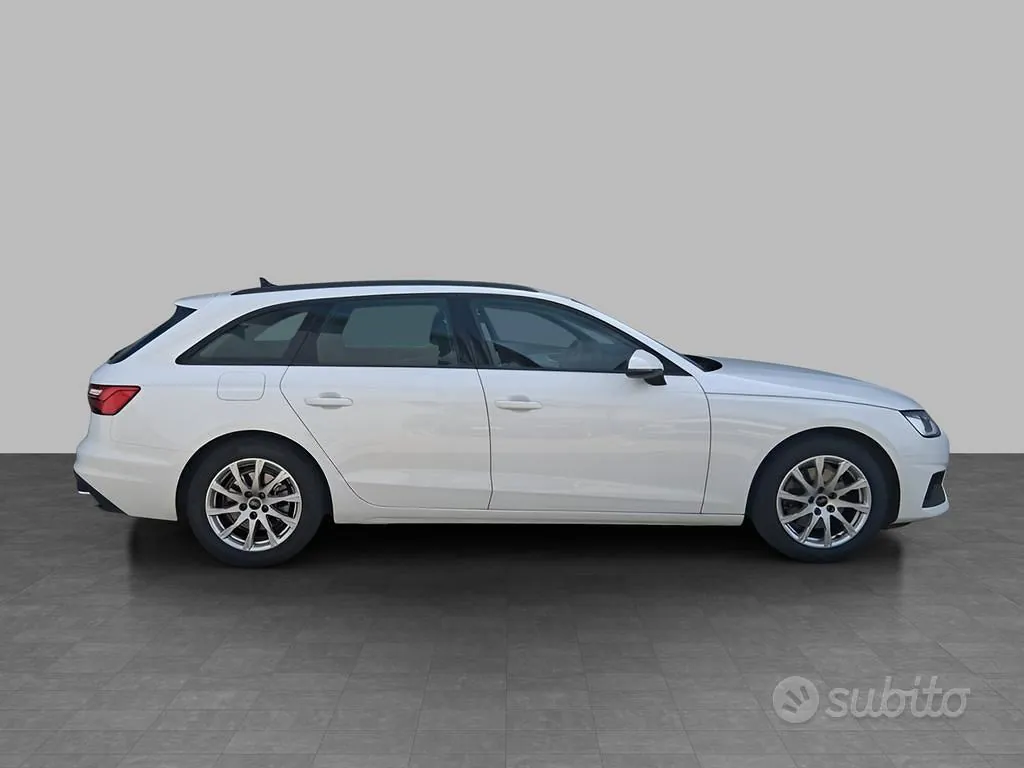 Audi A4 Avant 2024 photo 3
