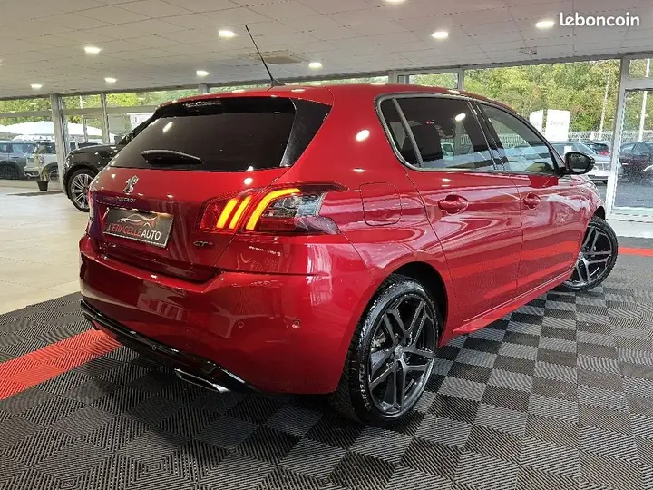 Peugeot 308 2021 photo 2