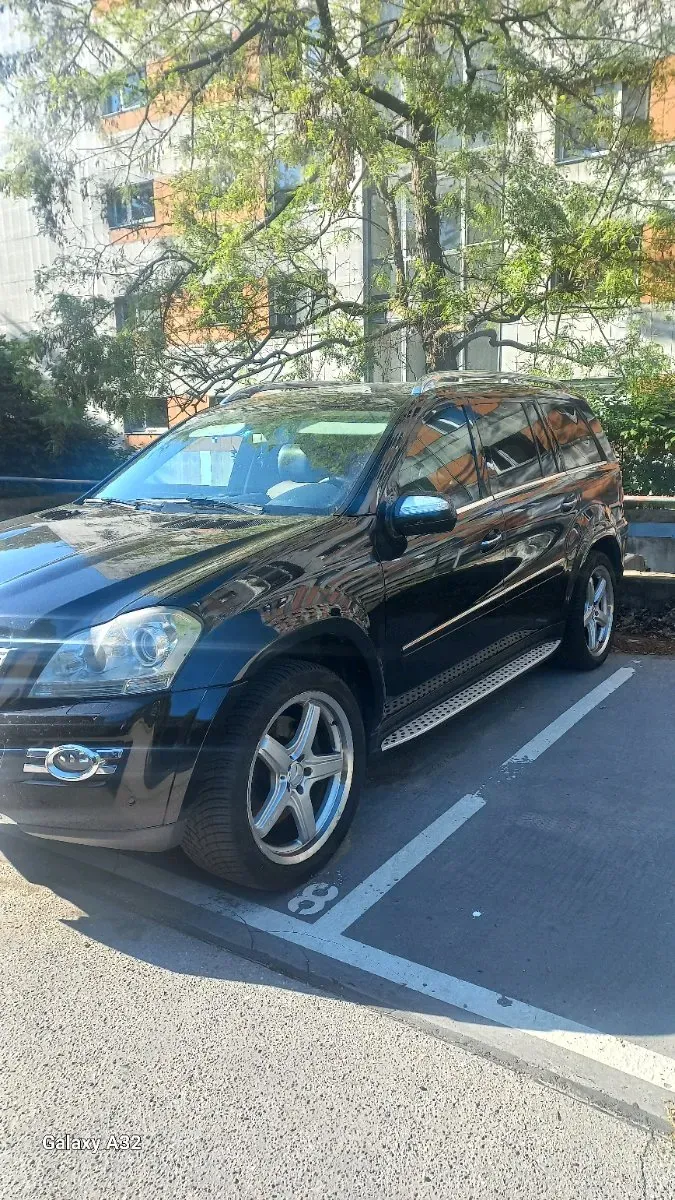 Mercedes-Benz Gl-Class