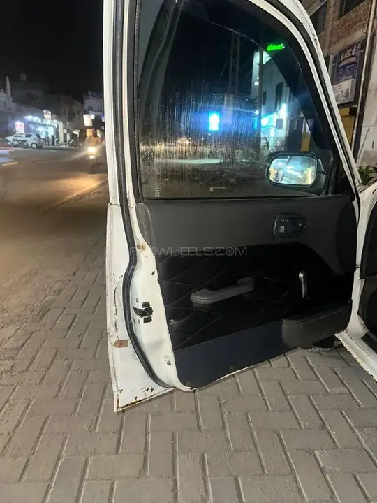 Suzuki Cultus