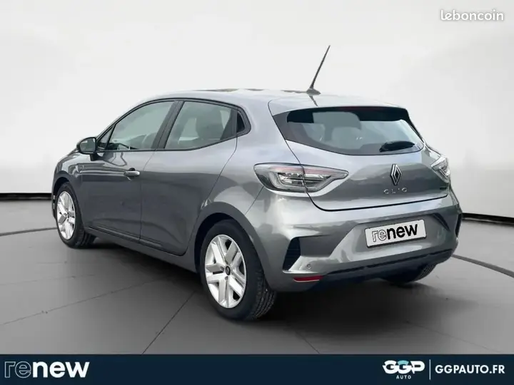 Renault Clio 2024 photo 3
