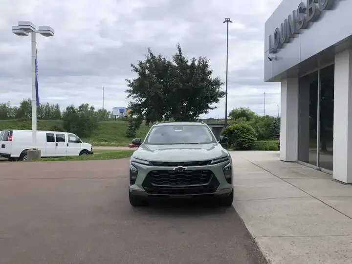 Chevrolet Trax 2026 photo 3