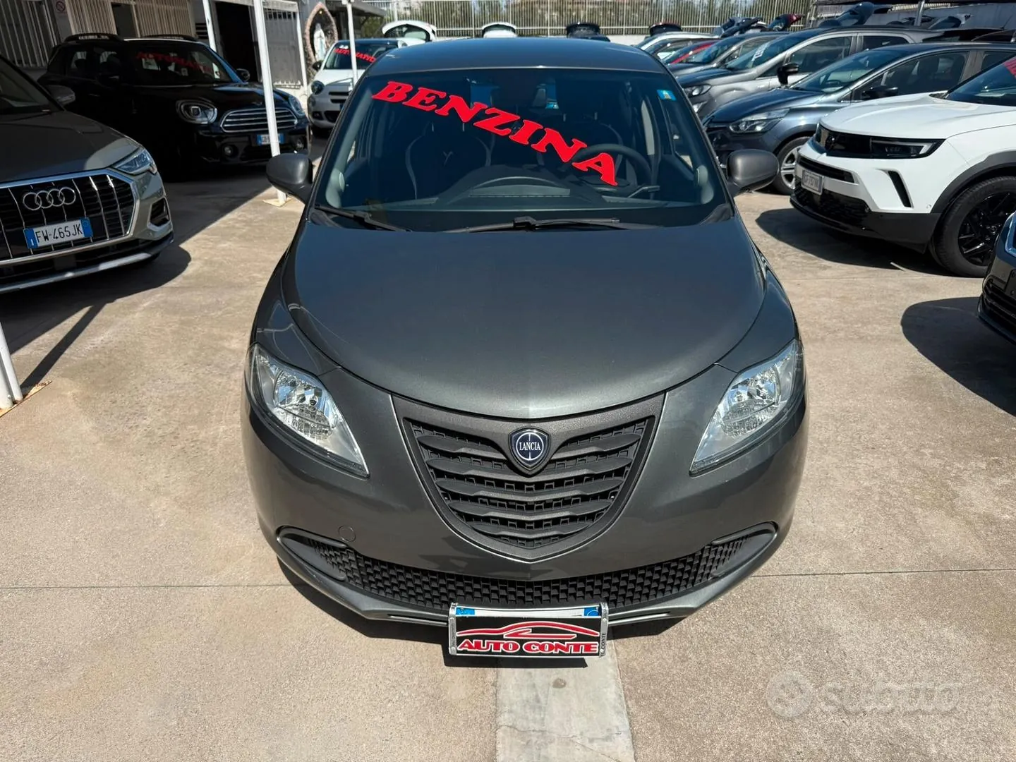 Lancia Ypsilon 2015 photo 2