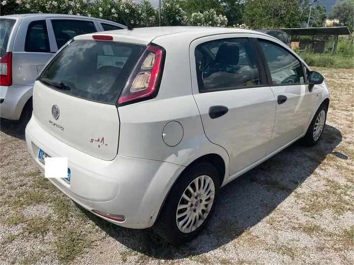 Fiat Punto 2014 photo 5